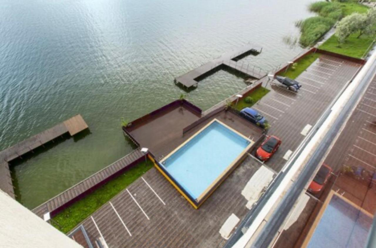 Sophia Lake View Suite Mamaia Exteriör bild