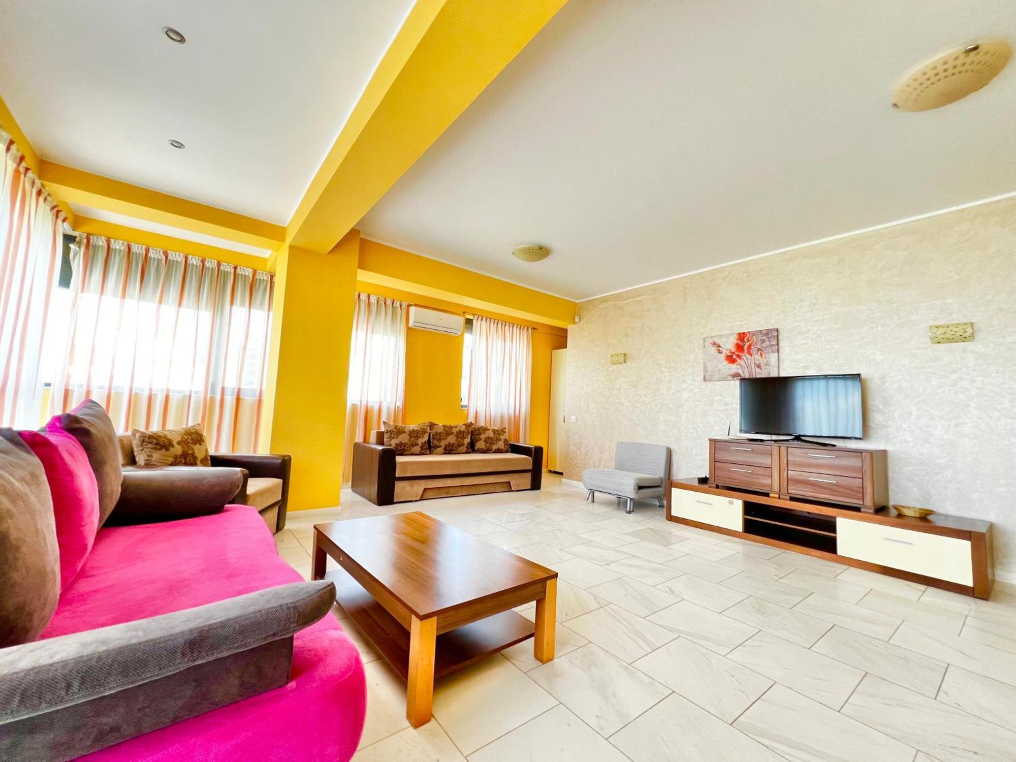 Sophia Lake View Suite Mamaia Exteriör bild