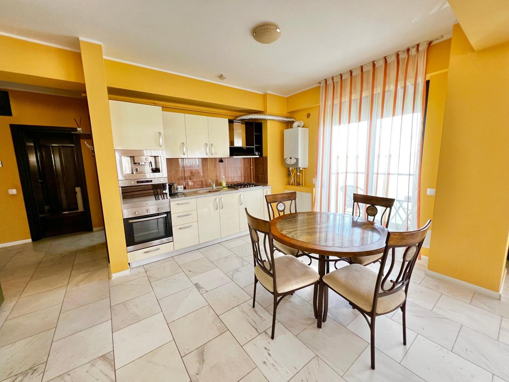 Sophia Lake View Suite Mamaia Exteriör bild
