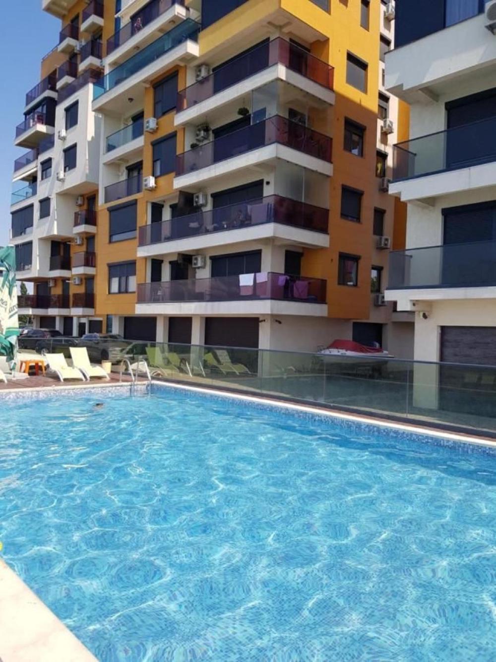 Sophia Lake View Suite Mamaia Exteriör bild
